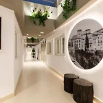Martalia Arenal Lägenhet Ronda