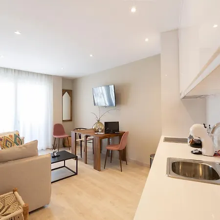 Martalia Arenal Ронда