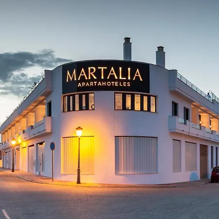 Martalia Arenal * روندا