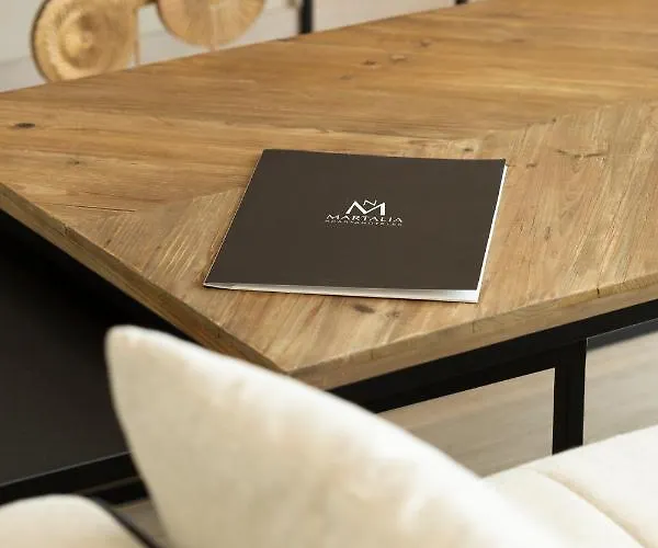 Martalia Arenal * רונדה