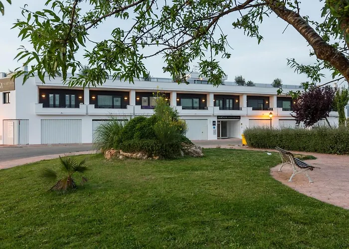 Martalia Arenal רונדה